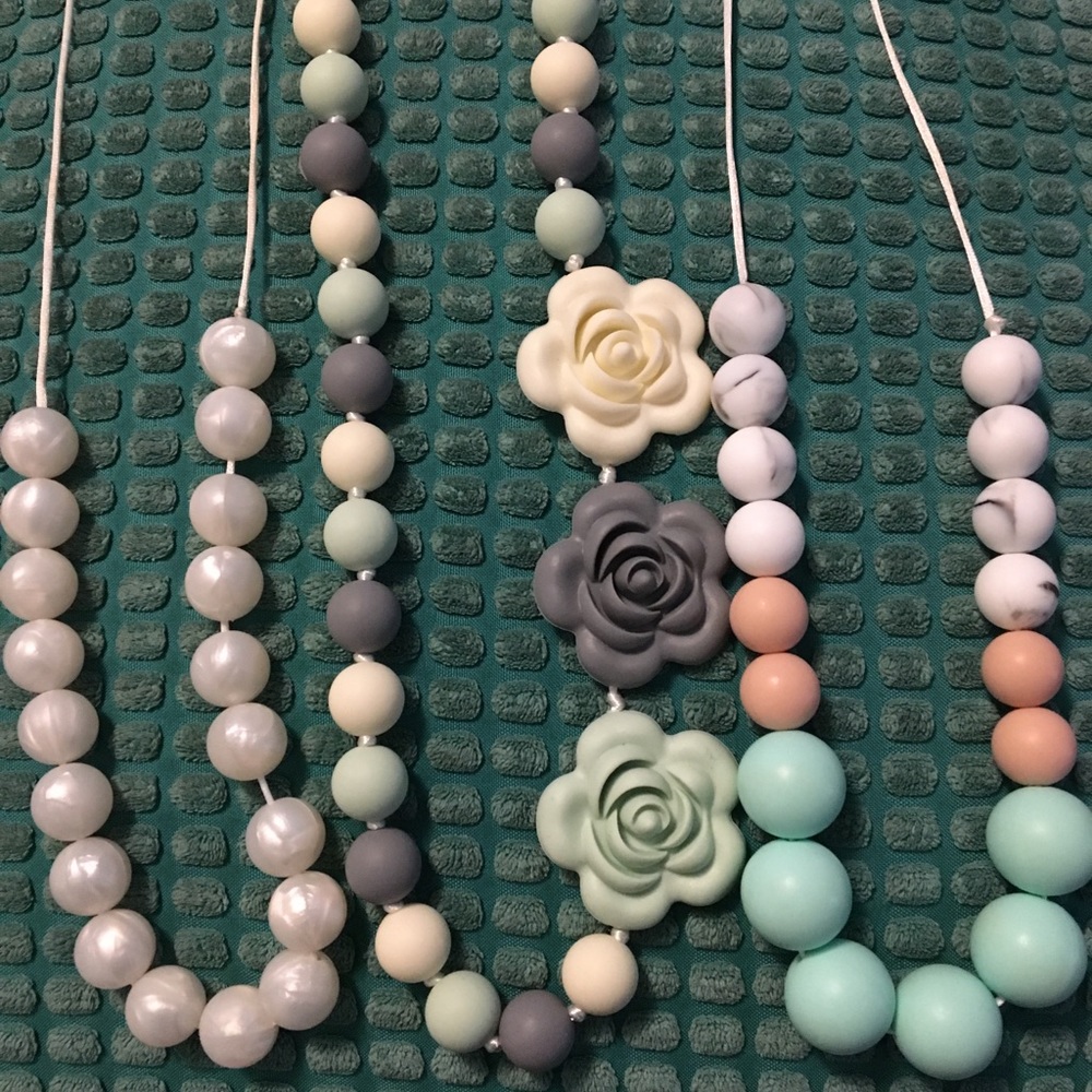 Teething necklaces